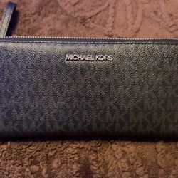 Michael Kors Large Wallet