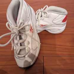 Reebok Question Mid Unisex US2 Basketball Shoe White/Red Iverson