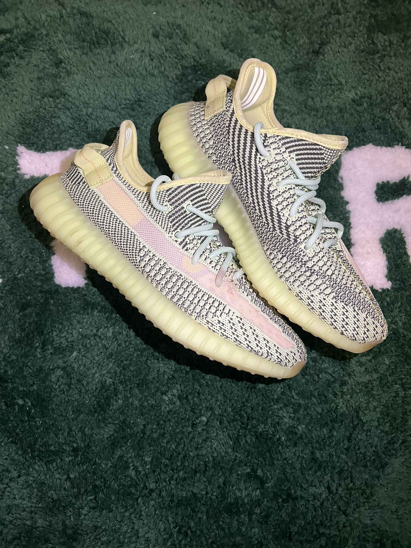 Yeezy 350 Yeezreel