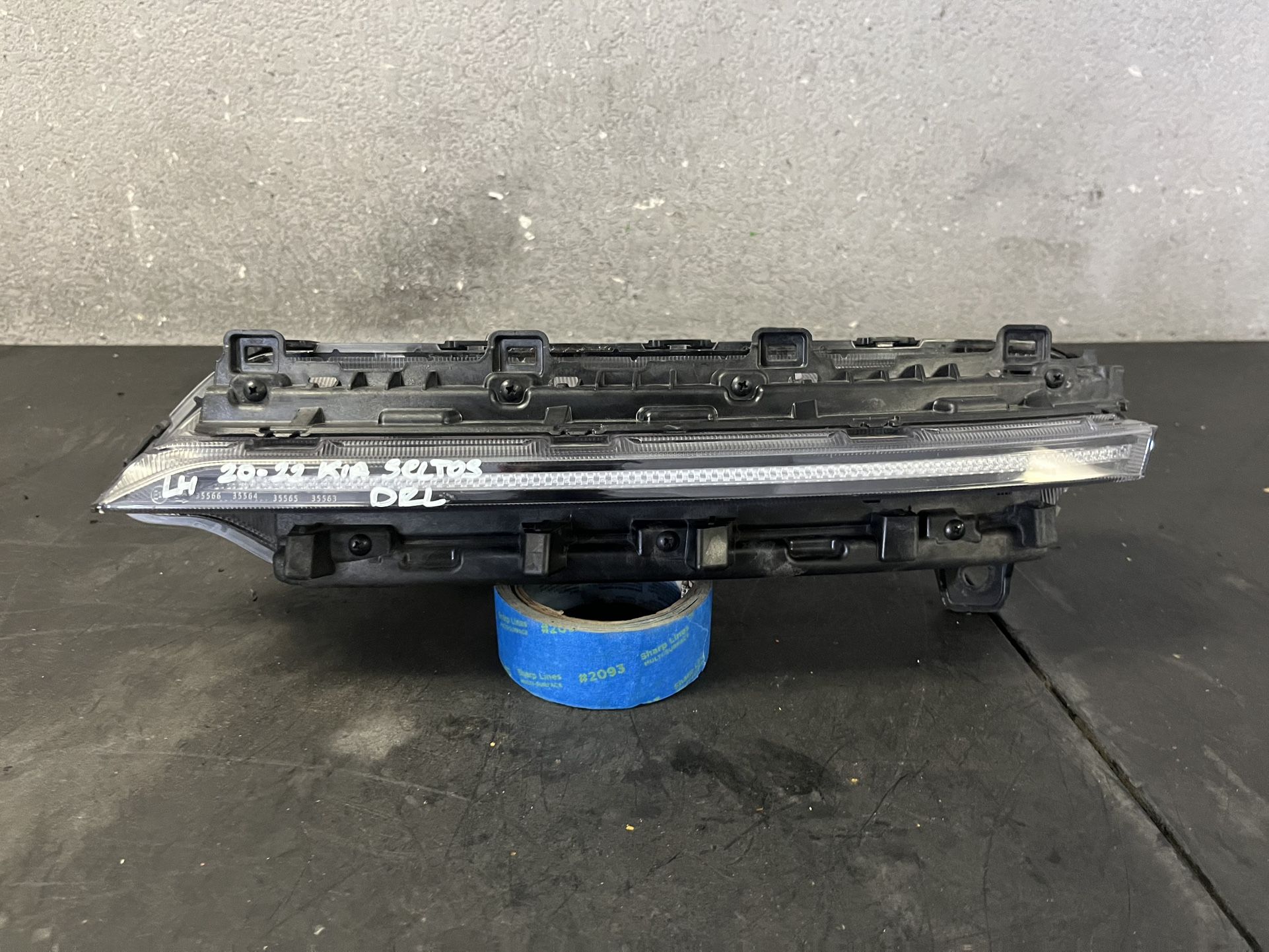 2020-2021-2022 KIA SELTOS LEFT DRL OEM USED