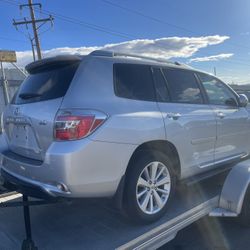 Toyota Highlander Hybrid Parts