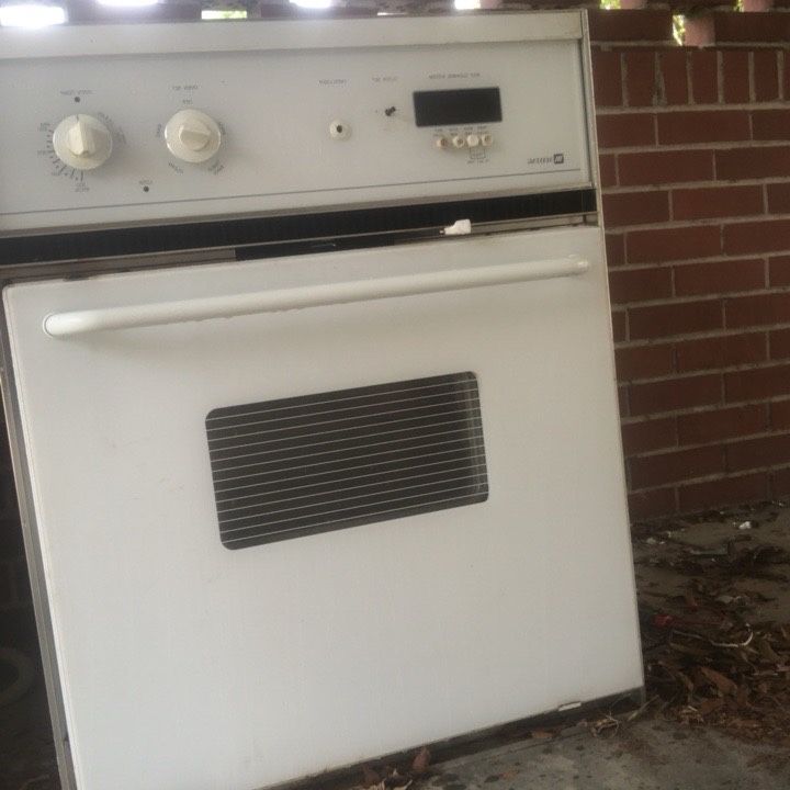 Oven
