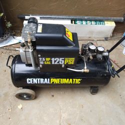 General Pneumatic 10 Gal Compressor