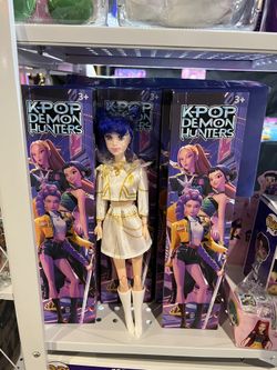 K-pop, Demon Hunter, Barbie dolls with music