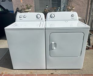 Amana washer and dryer set