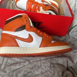Starfish Jordan 1s Size 8 Women’s 