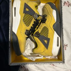 Air Jordan four retro