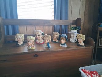 Head vases