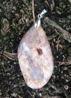 New siberian sunstone pendant from lake baikal land