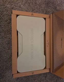 rtx 5090 founder brand new