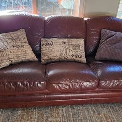 2 Leather Couches