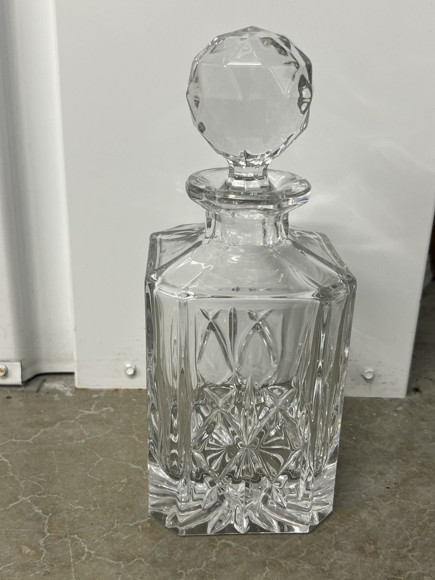 Heavy Weight Crystal Decanter