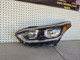 2019 2020 2021 KIA FORTE HEADLIGHT HEADLAMP LEFT DRIVER SIDE LH USED OEM ORIGINAL (SMALL CRACK)