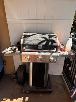 Kenmore 3-Burner Gas Grill