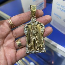 San Lazaro Pendant 