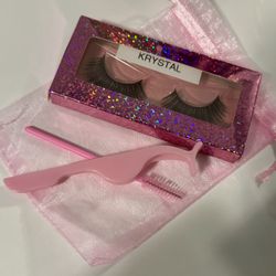 Eyelashes 