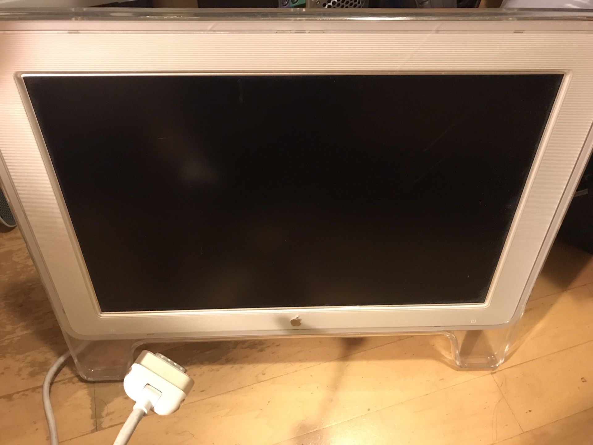 17inch Apple display cinema monitor