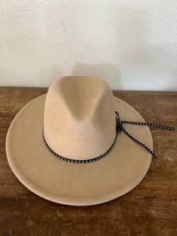 Women’s Hat