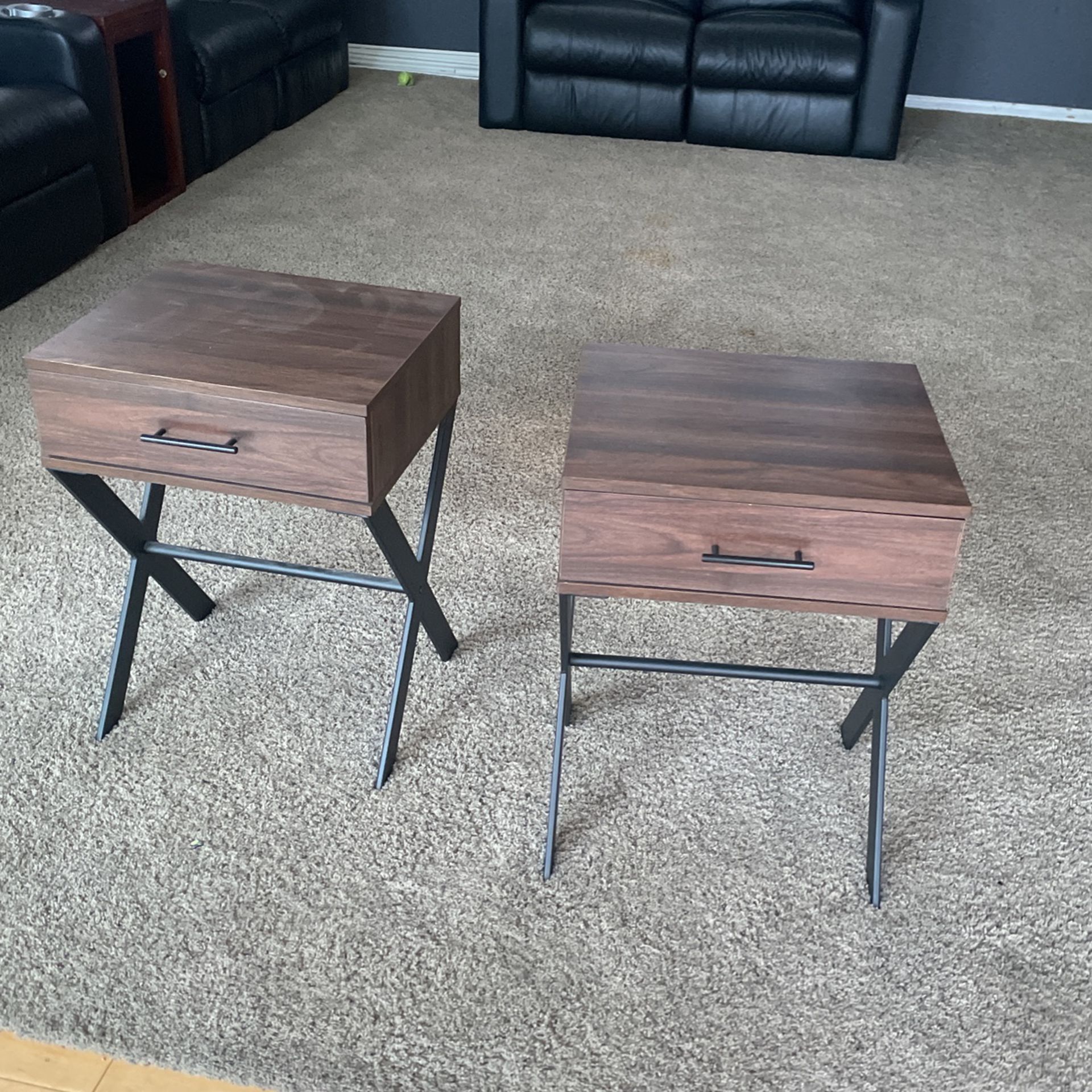 Two Free Night Stands/ End Tables 