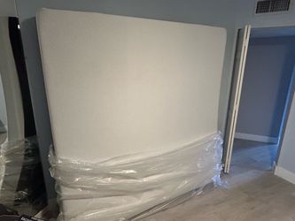King size bed