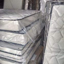 Winter Sale 24/7 Same Day Delivery Se Habla Espanol Single Twin Mattress 99 Full 159 Queen Bed 179 King 229 Cali King 229 All Sizes Available 