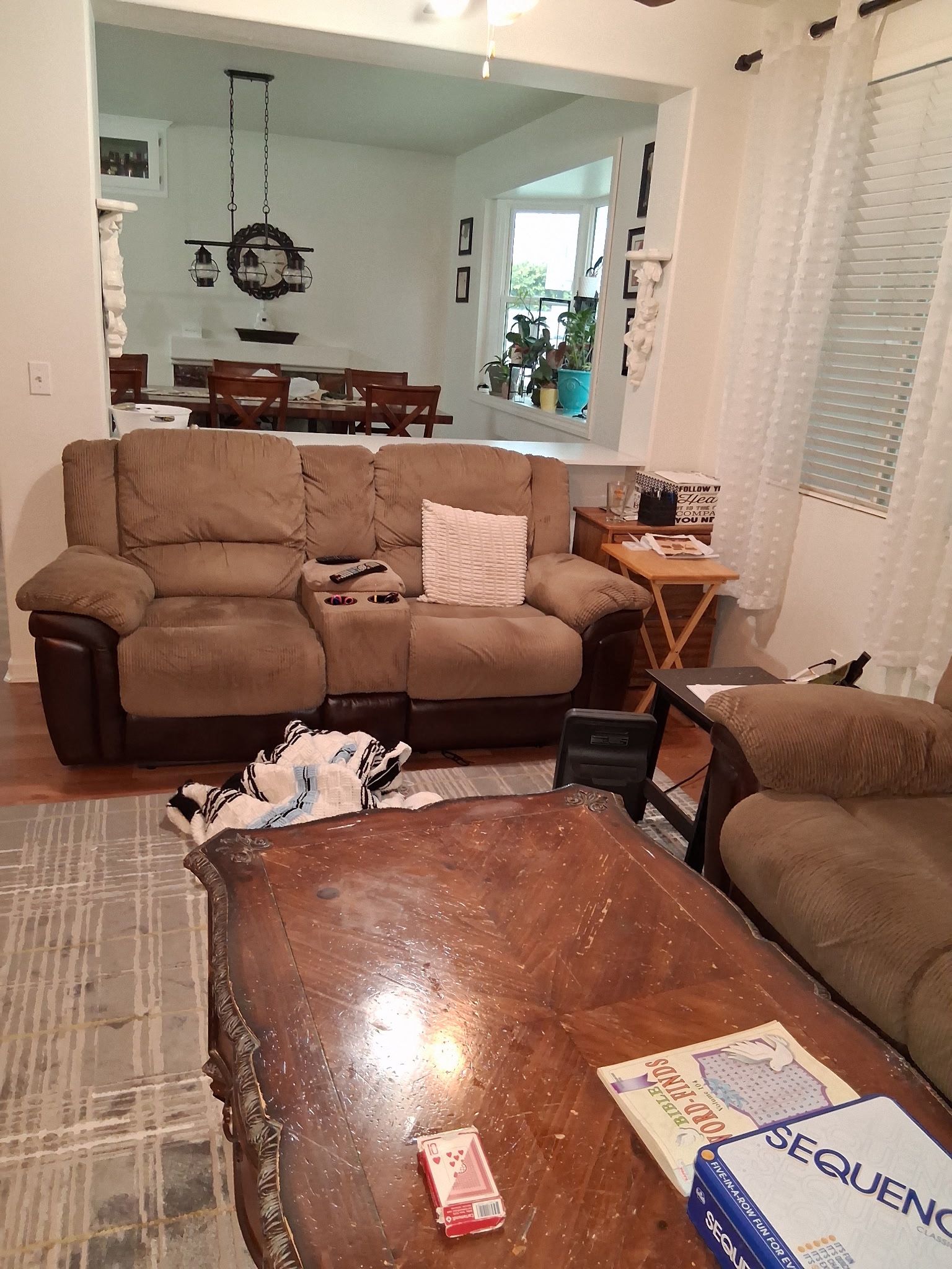 Sofa Set W/recliner