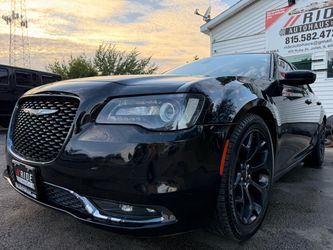 2019 Chrysler 300