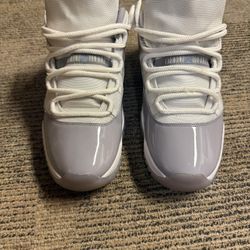 Jordan 11s cool grey Sz 12