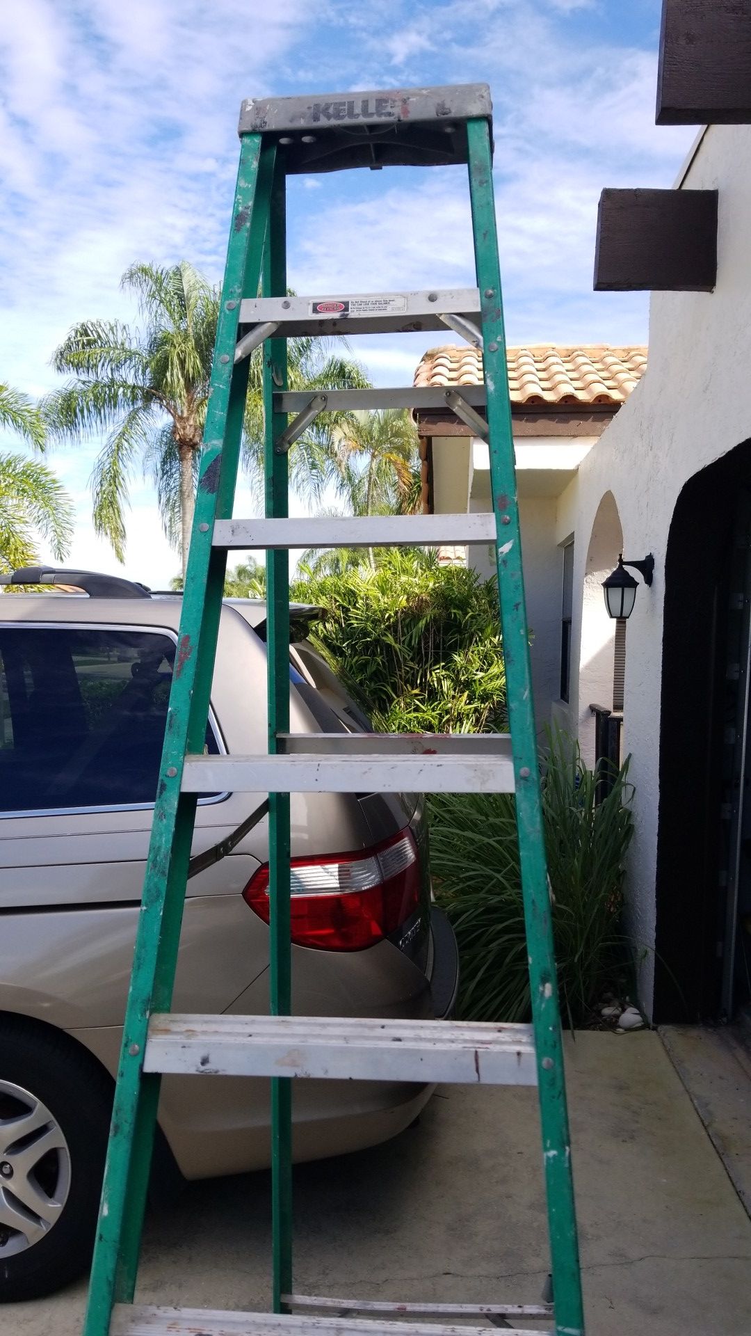 KELLER 8 foot ladder