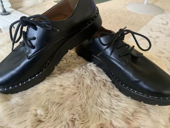 Woman Shoes