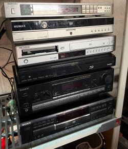 Lot of 6 Vintage Electronics Sony Samsung Sharp Technics Humax AS-IS