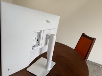 Dell 27” UHD Monitor - Great Shape