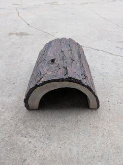 Reptile hide