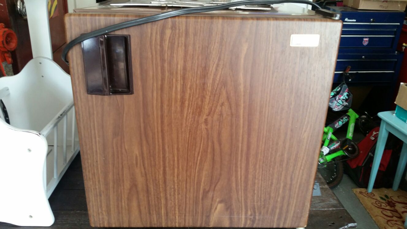 Sanyo wood grain look mini fridge SR172X for Sale in Humble, TX OfferUp
