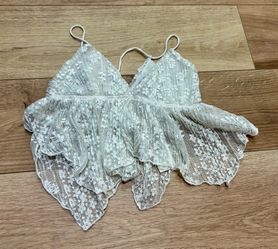 Urban Outfitters White Lace Bralette Top Size S
