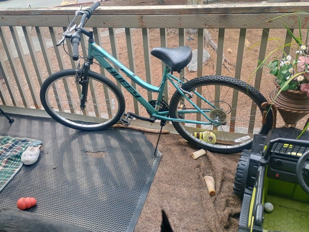 Nice Huffy Bike 18speed Womans
