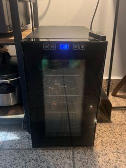 6 Bottle Wine Fridge