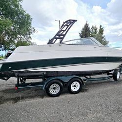 Fourwinns 245 Sundowner $9000