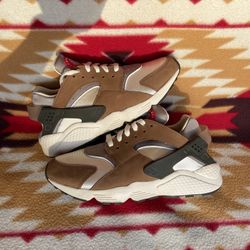 Nike Stussy x Air Huarache LE Desert Oak 2021 Mens 9.5 Used CLEAN! 