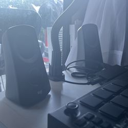 Logitech Z313 Speaker/subwoofer system