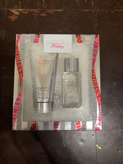 Victoria Secret Bombshell Holiday Perfume