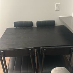 Table With 4 Chairs