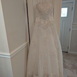 Beautiful wedding dress