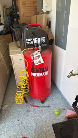 Central Pneumatic 26 Gal 150 PSI Air Compressor