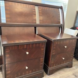 Queen Bedroom Set