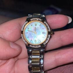 Citizen Eco Drive Watch Women 26mm Silver Gold Tone Date E011 S044235 MOP