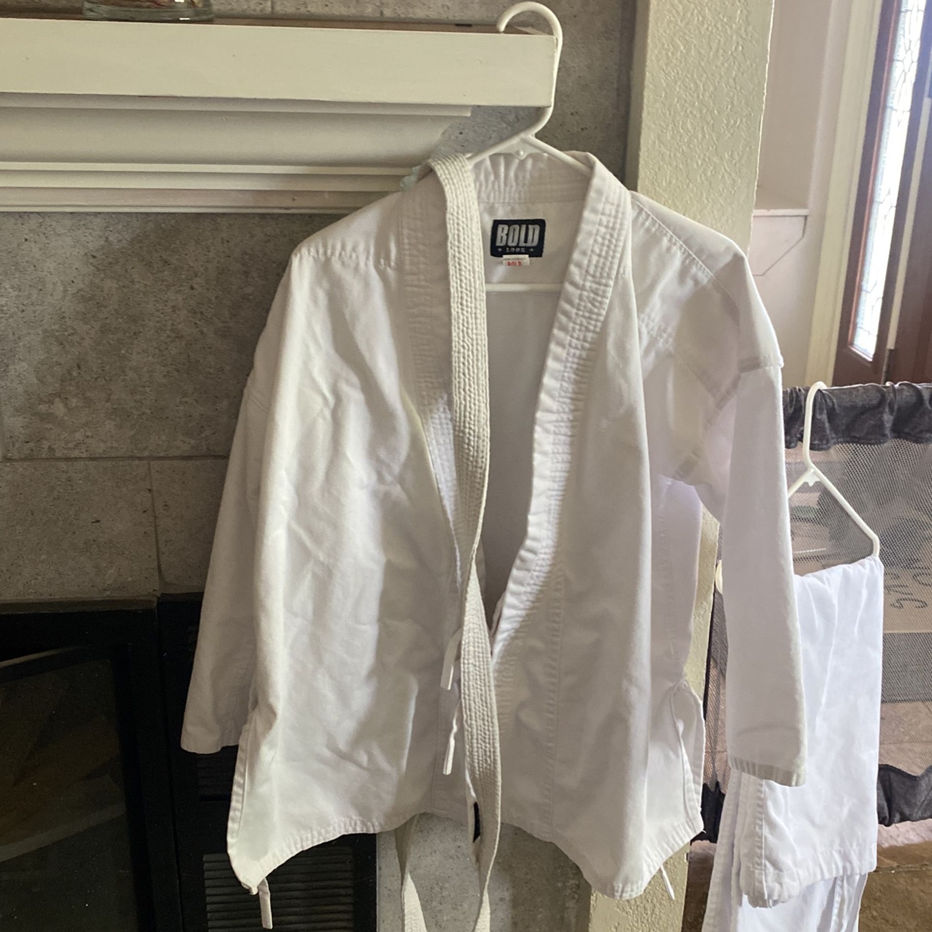 Size 5 Womens Brand Bold Gi 