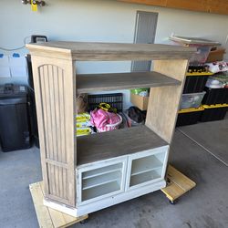 FREE!!! Entertainment center shelf