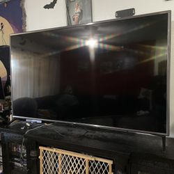 74 Inch LG TV Smart Tv  Read Whole Post!