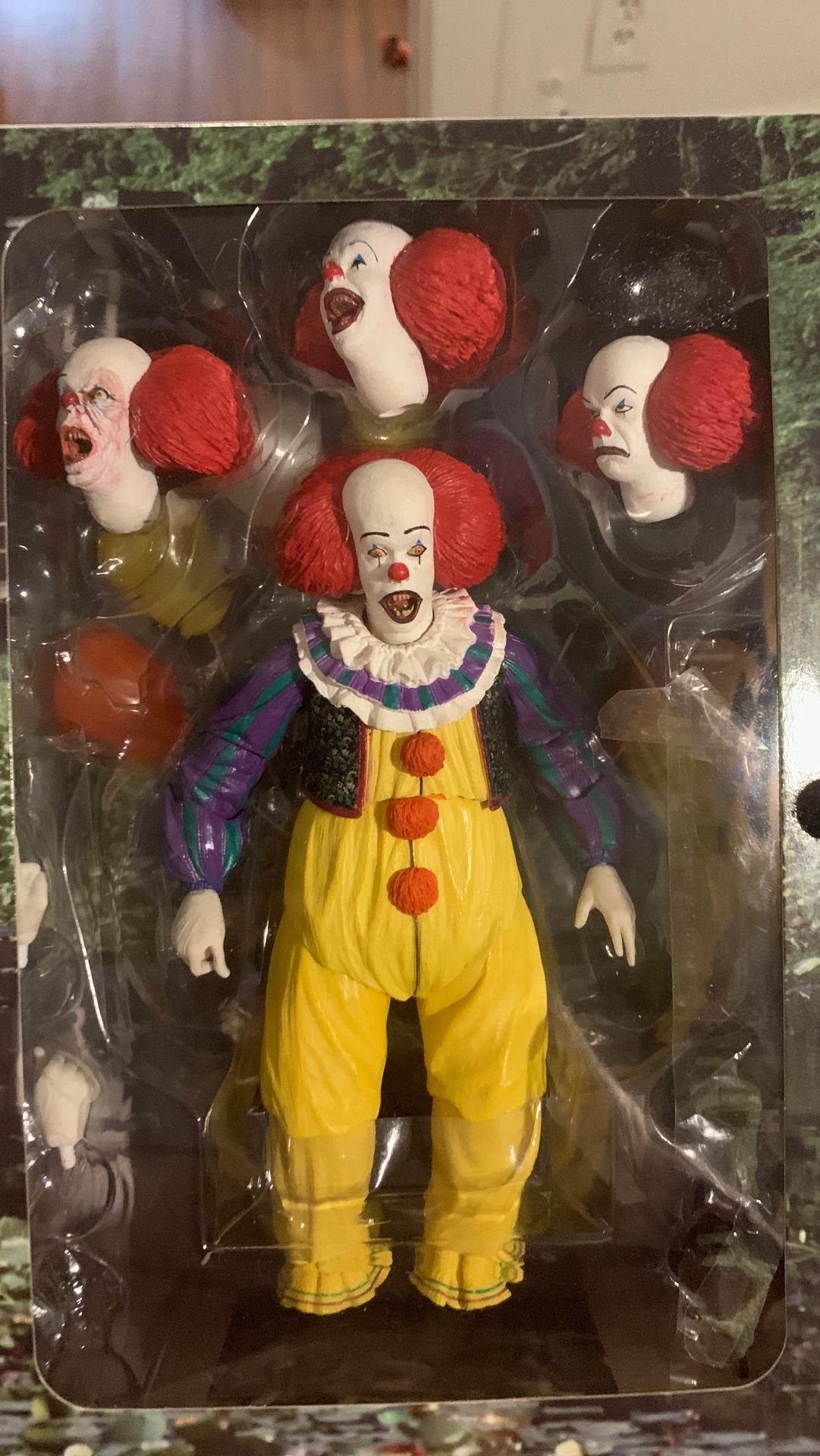 IT TOY IN BOX
